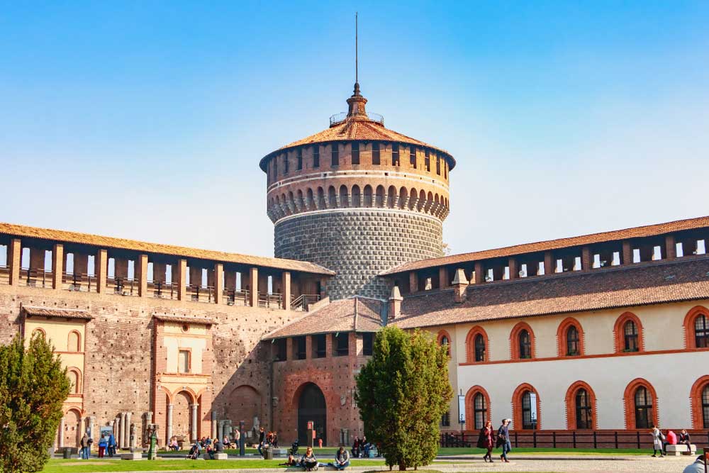 Castello Sforzesco cortile