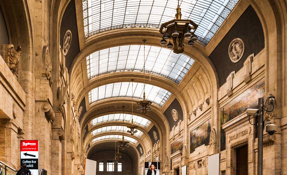 la galerie de la gare centrale de milan