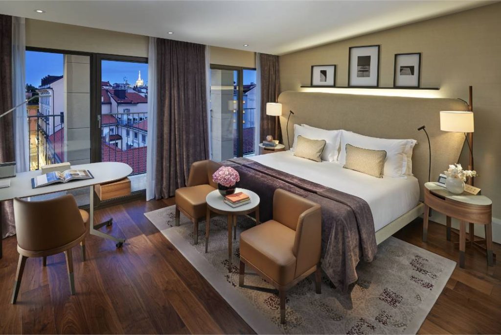 hotels de super luxe dans le centre de milan